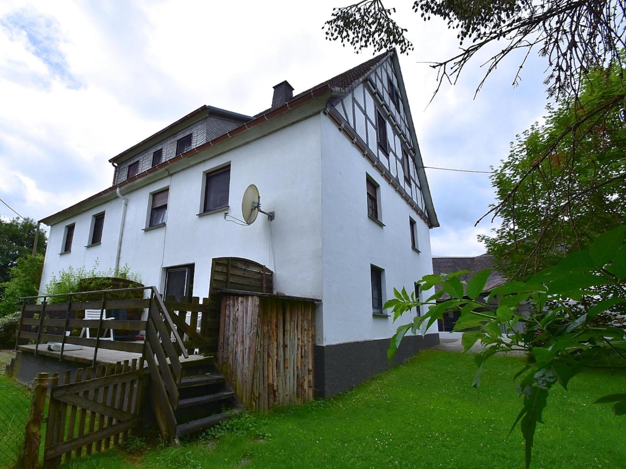 Cosy Apartment In Menkhausen Near The Ski Area Schmallenberg Exteriör bild