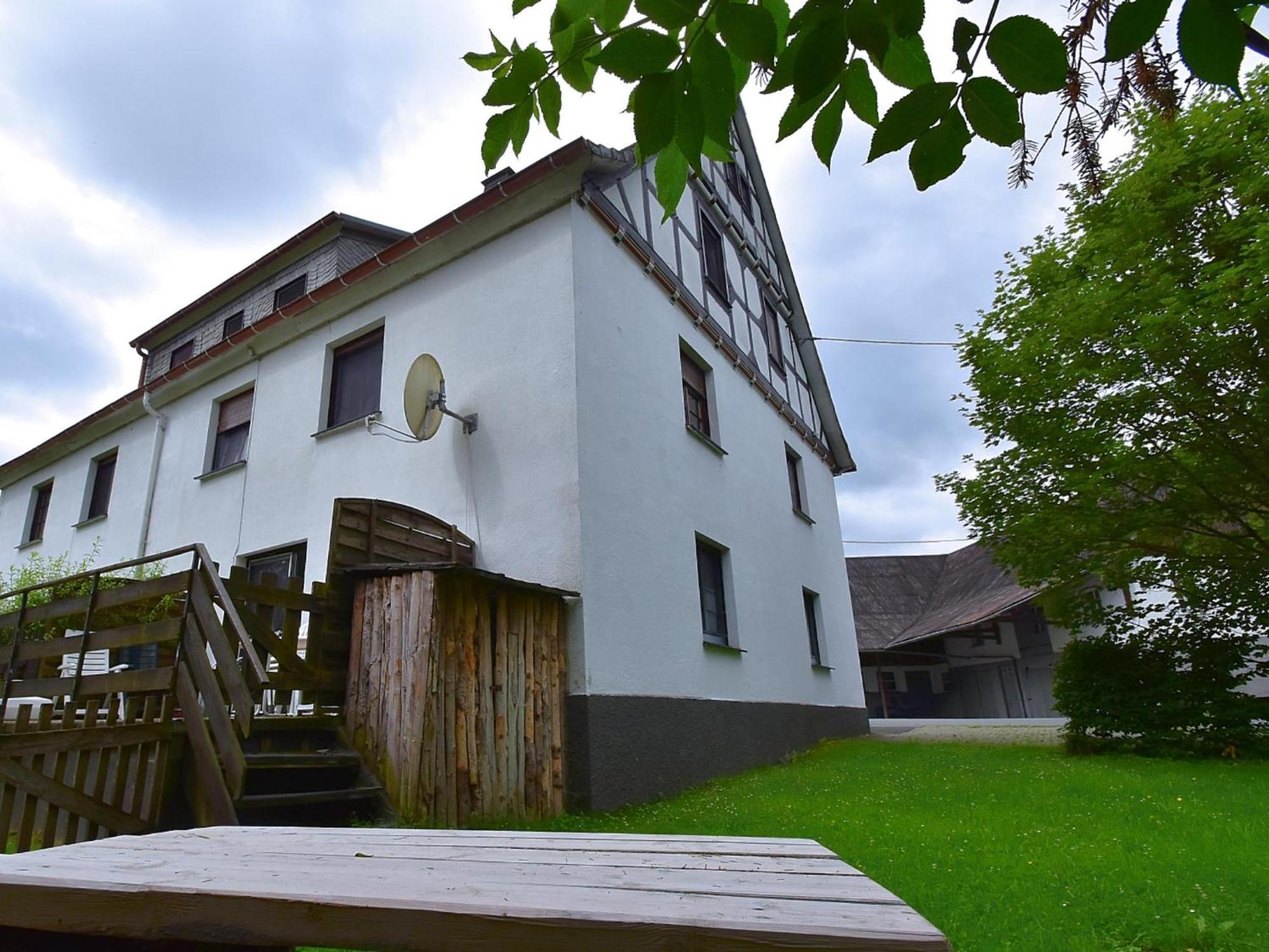 Cosy Apartment In Menkhausen Near The Ski Area Schmallenberg Exteriör bild
