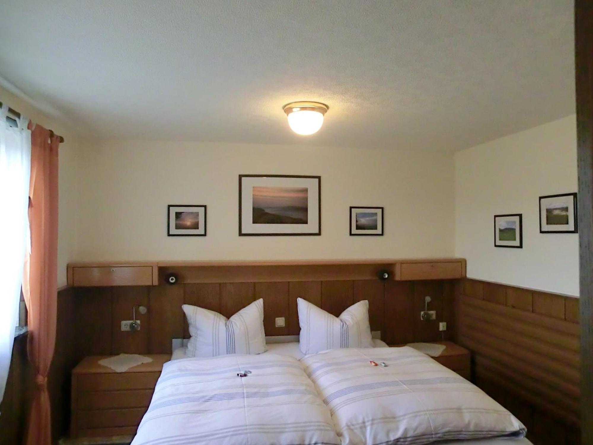 Cosy Apartment In Menkhausen Near The Ski Area Schmallenberg Exteriör bild