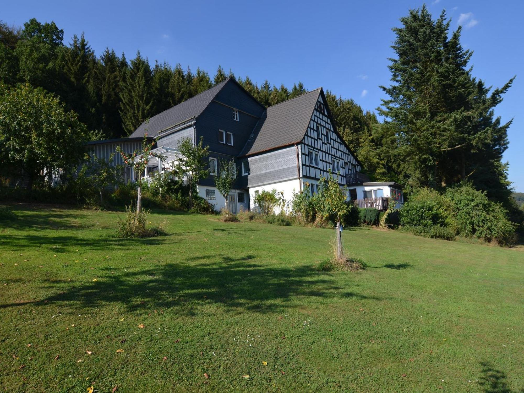 Cosy Apartment In Menkhausen Near The Ski Area Schmallenberg Exteriör bild