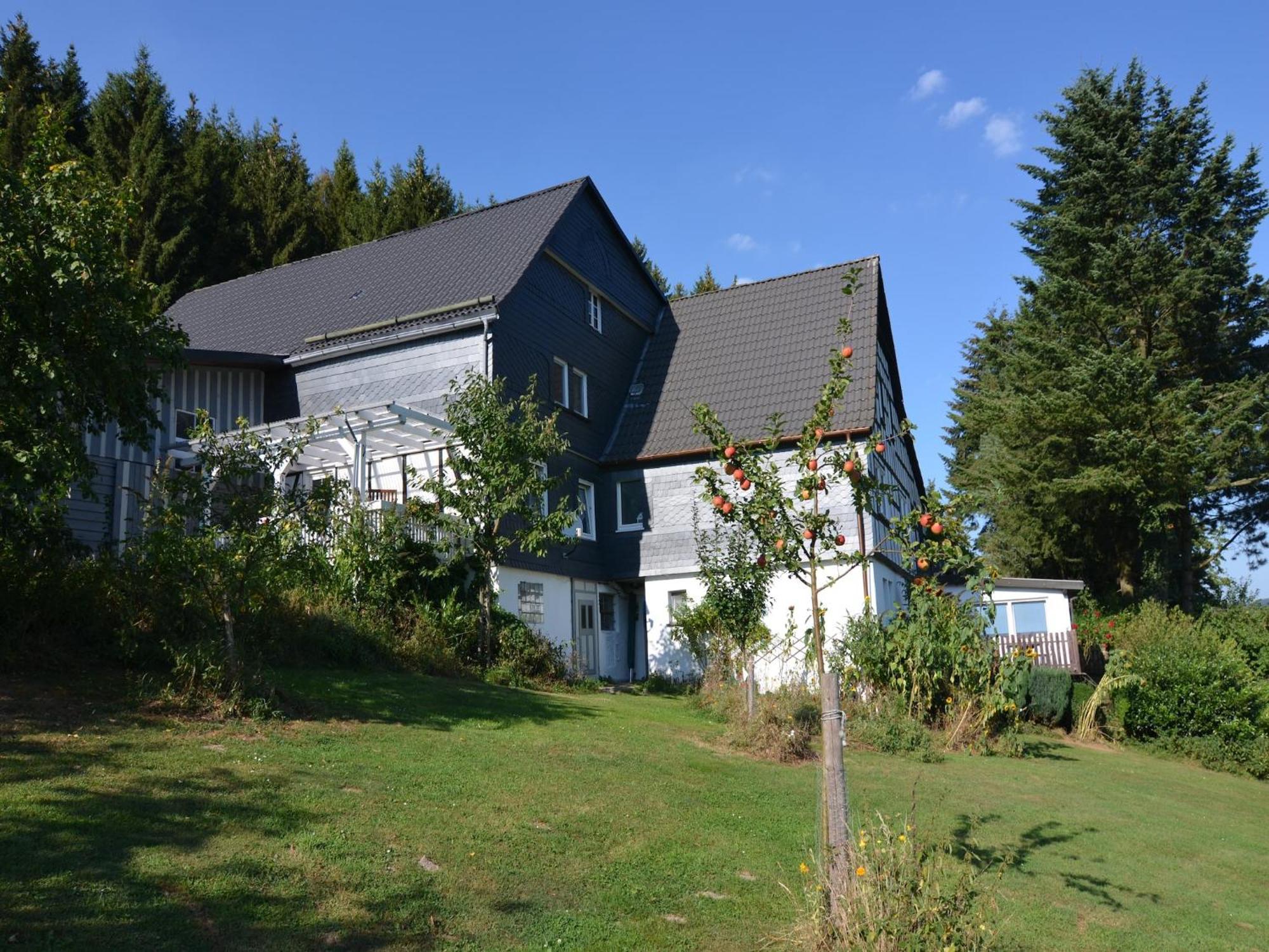 Cosy Apartment In Menkhausen Near The Ski Area Schmallenberg Exteriör bild